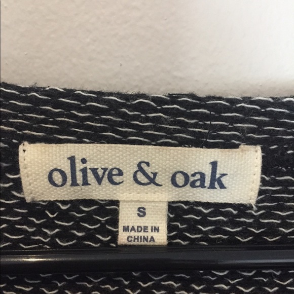 Olive & Oak knit short sleeve pullover - Picture 4 of 4